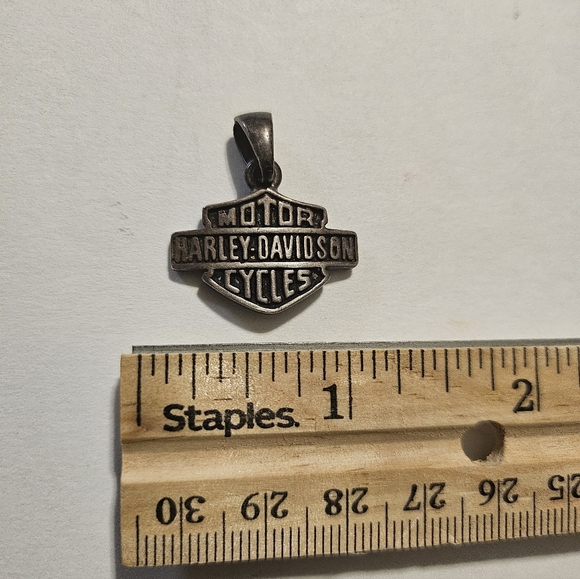 Harley-Davidson 925 Sterling Silver Bar and Shield Logo Motorcycle Biker Pendant - Picture 3 of 16